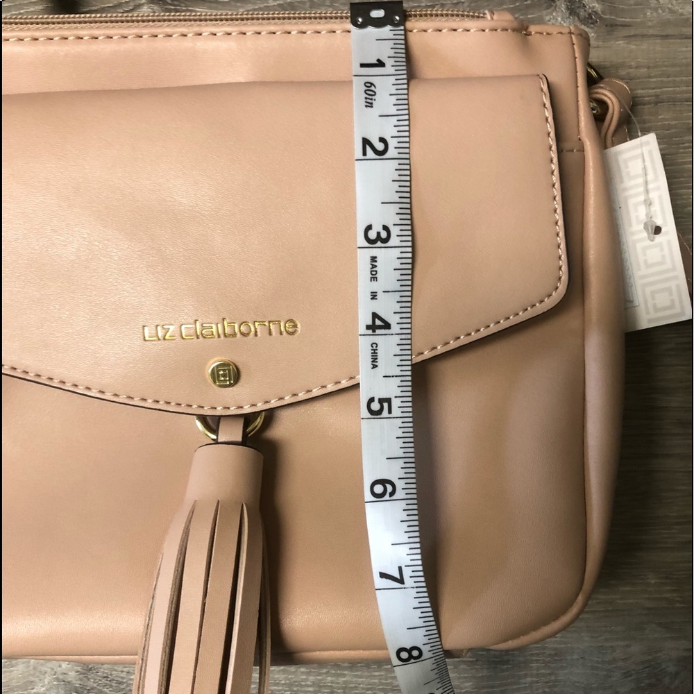*NWT*LIZ CLAIBORNE CROSSBODY BAG - Picture 8 of 8